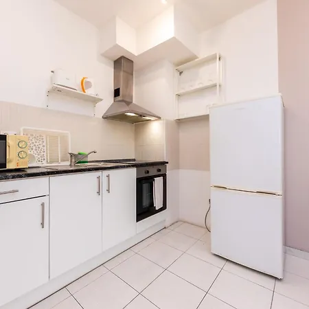 Primestay - Cozy 1 Bedroom